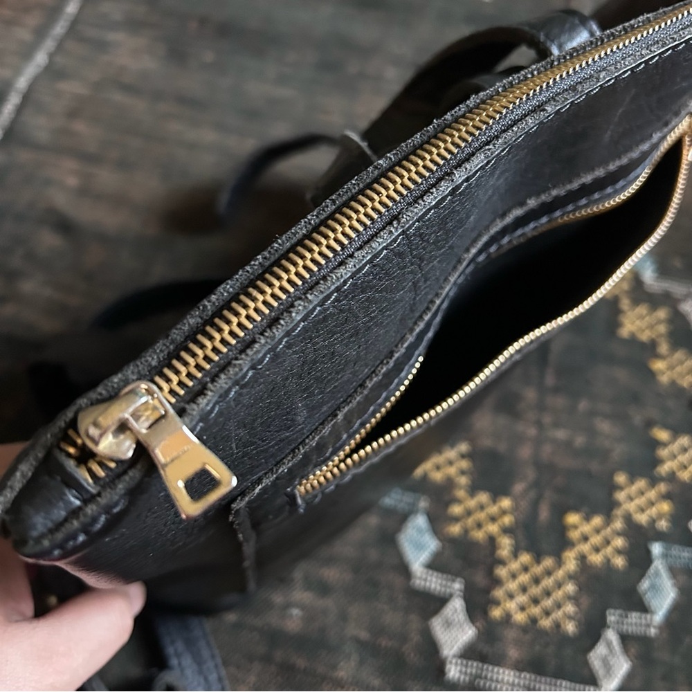 Pre-Loved Portland Leather Goods Tote Backpack in Classic - Picture 5 of 9